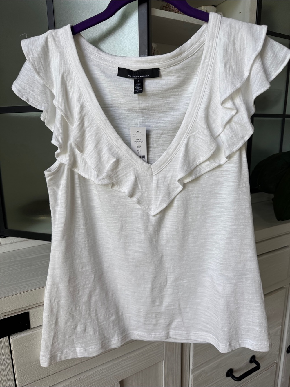 White ruffled V-neck Tee